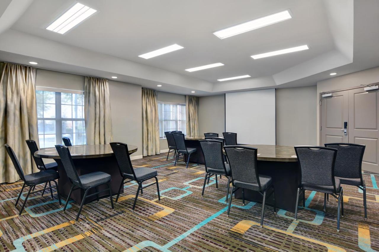 Residence Inn By Marriott Jacksonville Butler Boulevard Bagian luar foto